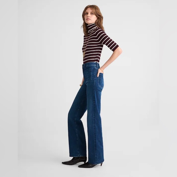 Madewell High-Rise Wide-Leg Jeans in Dark Blue - Picture 3 of 8